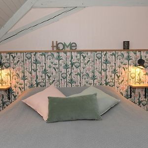 Kamer met een King Size Bed